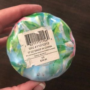 Lilly Pulitzer Accessories - Lilly Pulitzer Swell Starbucks peach Lilly Pulitzer Accessories - Lilly Pulitzer Swell Starbucks peach